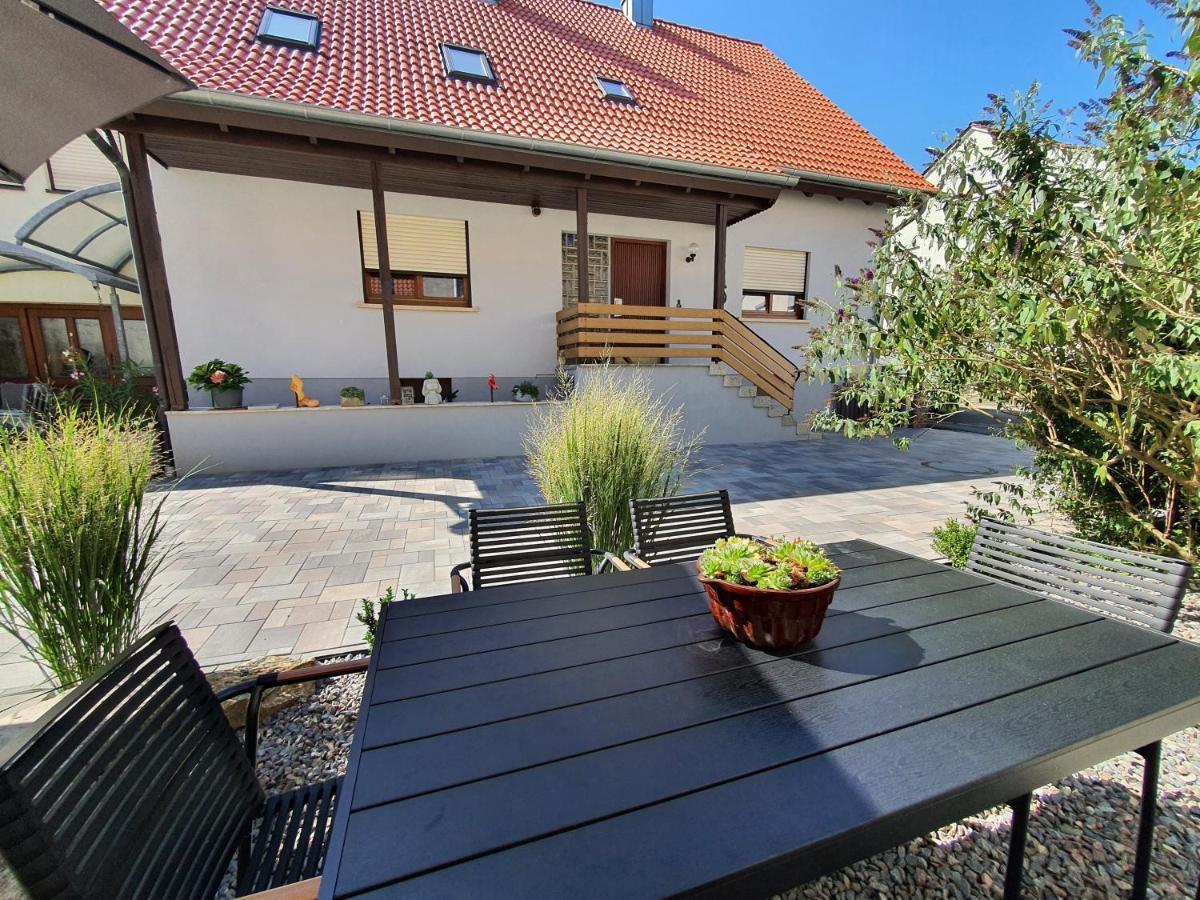Ferienwohnung In Schnaid Hallerndorf エクステリア 写真